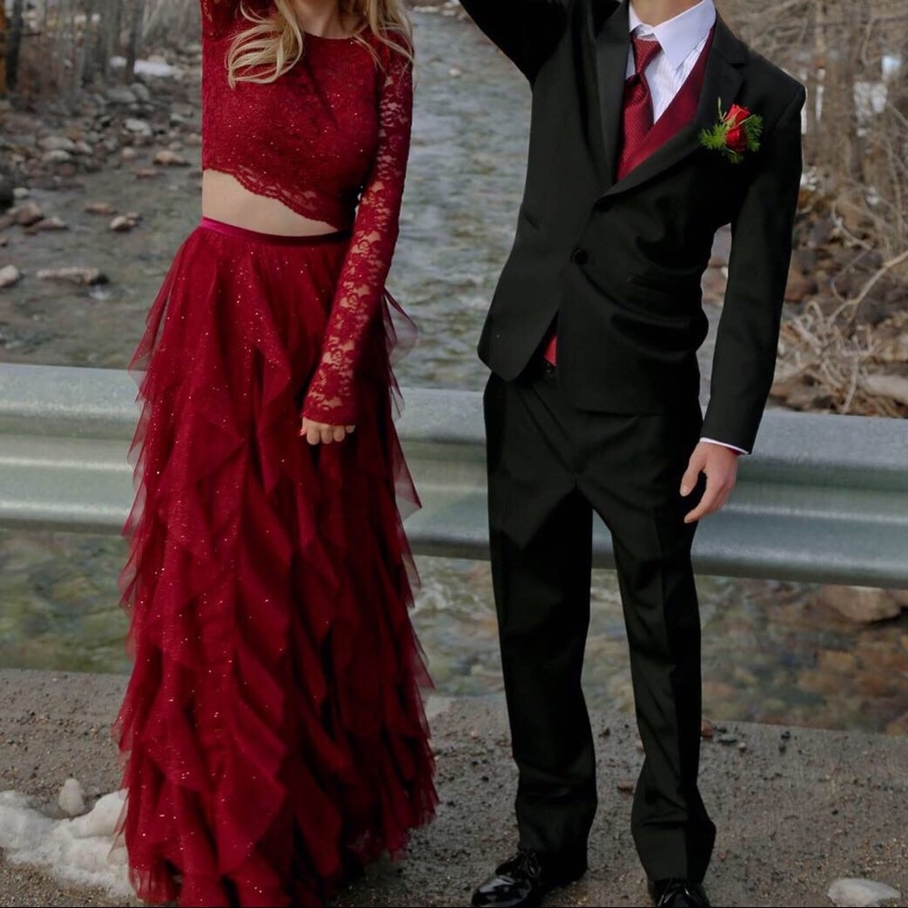Prom Dress - Picture 3 of 6